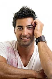 Protesi capelli di ultima generazione per uomo e donna. Protesi Capelli Senza Colla L Adesivo Gia Sulla Protesi