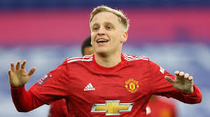 Donny van de beek tactical analysis and his possible position at manchester united. Bvb Transfer News Donny Van De Beek In Dortmund Angeboten