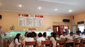 Susunan menu masakan kontinental saat ini susunan menu makanan kontinental disusutkan menjadi 4 giliran yaitu appetizer, soup, main course, dan dessert. Rm Gajah Blora Ulasan Restoran Tripadvisor