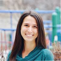 Carolyn Bachman's Instagram, Twitter & Facebook