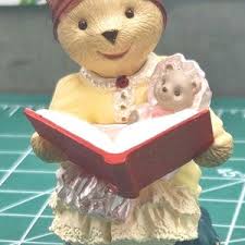 The Bearingers of Victoria Circle