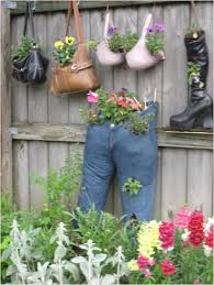 Pin By Dan Callahan On Container Gardening Indoor Herb Garden Diy Garden Projects Indoor Flowers