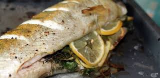 Zander Im Ganzen Aus Dem Ofen Rezept Zander Rezept Zanderfilet Rezept Lebensmittel Essen