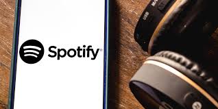 Como cada año por estas fechas, spotify vuelve a ofrecernos su peculiar función wrapped, con la que la plataforma de streaming musical más popular nos no es de extrañar, además, que las principales redes sociales estén hoy inundadas de wrappeds de otras personas, pues spotify nos oferece la. Spotify To Allow Podcasters To Charge For Subscription Plans Pitchfork