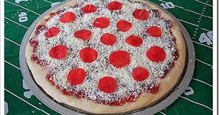 Fruit Roll Up Pepperoni White Chocolate Cheese Such A Great Idea For Game Day Chocolate Pizza Fruit Roll Ups Food