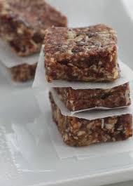 Barres D Energie Moelleuses Sans Cuisson Recette Recette Barre De Cereales Recette Dessert Facile Gateau Sans Cuisson