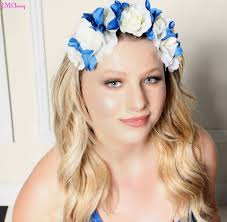 Rochelle's Fabulous Faces