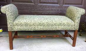 Shop ethan allen's selection of art décor including framed artwork, giclée on canvas, 3d shadowboxes, and more! Ethan Allen Entryway Upholstered Bench End Of Bed Seating Fabric Has 2 Faint Small White Spots Should Be Able To Be Removed 1125 Quality Lovely Home Furnishings Auction Danish