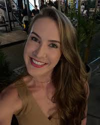 Amanda Kohn (@amandakohn_) • Instagram photos and videos