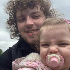 Trades ? +1 Harissa SEND To SENDTOFRIEND FRIEND FRIEND < Daily Stickers  Sent 0/5 x x +1 Water WaterPlease! Please! SEND SENDTOFRIEND tO FRIEND <  Daily Stickers Sent 0/5 x x +3