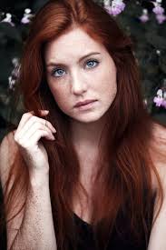 modèle : Madeli Balcon photographie & retouche : Cyril Sonigo