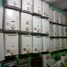 Pemanas air bisa jadi sebuah kebutuhan untuk keluarga, sebab sensasi hangat ketika mandi air panas bisa membuat nyaman tubuh dan meredakan stress. Paloma Gas Water Heater Heating Equipment Supplier