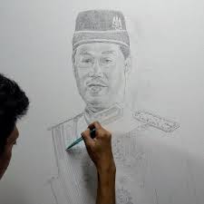 Pada tahun 2018 umno sudah kena tendang keluar, tetapi kpi glc tahun 2018 masih bagus. Latif Maulan Fine Art The Begining Of The Painting Malaysian 8th Prime Minister Yang Amat Berhormat Tan Sri Dato Haji Muhyiddin Yassin Make A Drawing First To Get An Idea Of