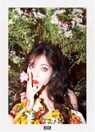 Yeongweonhal kkeora mideo eoneu nare. K Pop Comeback Spotlight Hyuna Blooms With Flower Shower