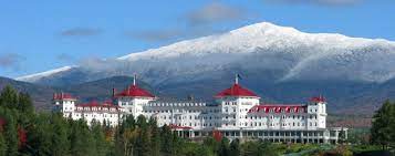 Sailors approaching east coast harbors frequently mistake the pale peaks of the white mountains—the highest range in the northeastern united states—for clouds. White Mountains National Forest Argus Reisen