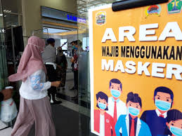 Cara membuat dan memakai masker ini pun tidak susah. Pemkot Malang Gencarkan Operasi Masker