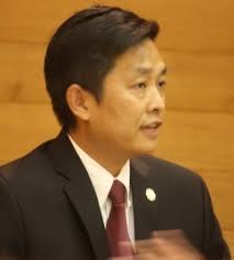 Residents Express 'Outrage' Over Barrows, Chen, Ray Decision