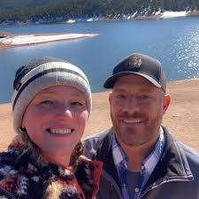 Renee Gladden's Instagram, Twitter & Facebook