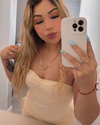 Feliz días mamisss💛