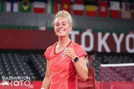 Busanan ongbamrungphan and mia blichfeldt take aim for the semifinals #hsbcbadminton danish elite badminton player mia blichfeldt livestreamed her practice session in brondby hallen in. Vtlyq63rg1pjym