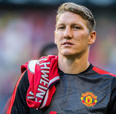 Check out his latest detailed stats including goals, assists, strengths & weaknesses and match ratings. Darum Ist Schweinsteiger Eine Arme Sau Welt