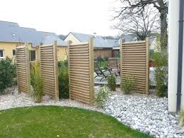 Epingle Par Myriam Couzy Sur Claustras Grillage Jardin Brise Vue Jardin Amenagement Jardin