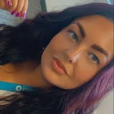 Francesca Niro (FrancescaNiroxo)