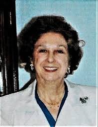 Annie Piazza's Instagram, Twitter & Facebook