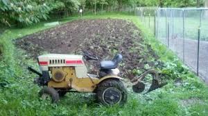 Identify tractor by model number info gathered by mark rideout.used without permission, from sears.pammar.net. New To Tractor S First Buy St10 Or St16 Sears Craftsman Small Garden Tractor Garden Tractor Tractors