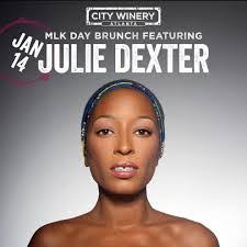 Julie Dexter's Instagram, Twitter & Facebook