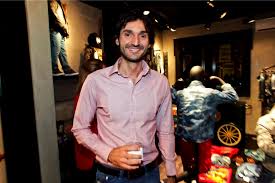 Tomé abduch é paulista, filho de sírios e italianos, empresário e ativista. Tome Abduch Circolare