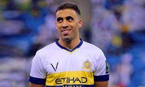 سجل اللاعب المغربي لنادي النصر السعودي، عبدالرزاق حمدالله، الثلاثاء، هدفه رقم 100 ووقع حمدالله على الهدف الأول للنصر أمام العين في دوري كأس الأمير محمد بن سلمان في الوقت. Ø¹Ø¨Ø¯Ø§Ù„Ø±Ø²Ø§Ù‚ Ø­Ù…Ø¯Ø§Ù„Ù„Ù‡ ÙŠØ±ÙØ¹ Ø±Ø§ÙŠØ© Ø§Ù„ØªÙ…Ø±Ø¯ ÙÙŠ ÙˆØ¬Ù‡ Ø¥Ø¯Ø§Ø±Ø© Ø§Ù„Ù†ØµØ±