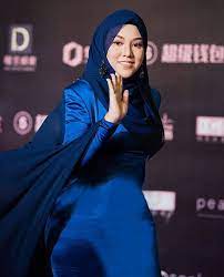 Nama komersial:shila,sha dan shila amzah. Biodata Shila Amzah Penyanyi Lagu Tiada Dirimu Iluminasi