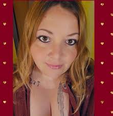 😍😍💥The hero, Hale Anderson, frequently hears the name of the heroine,  Lillian Ramon, in school, but the two never meet. Ten years later, Hale  Anderson has become a double movie star, while