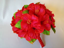 Wedding leis fall in love with our hawaiian wedding leis & flowers capture the beauty of the islands on your special day with hawaiian wedding flowers, including the perfect white lei for the bride and groom, as well as the entire wedding party. 8 Hibiscus Bride Bouquet Ideas Bride Bouquets Bouquet Hibiscus