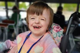 Just brilliant': how one hospice is bringing a smile to 4-year-old Isla