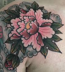 Japanese Traditional Flower Tattoo Salon Serpent Amsterdam Traditional Tattoo Flowers Flower Tattoo Traditional Japanese Tattoos