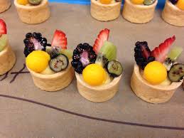 Petite Four Fruit Tart Fruit Tart Food Desserts