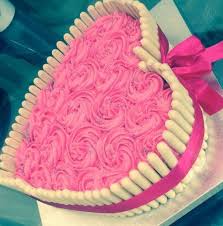 Heart Shape Chocolate Birthday Cake For Mom Ten Heart Shaped Cakes That You Ll Fall In Love With Heart Shaped Cakes Valentines Day Cakes Creative Cakes
