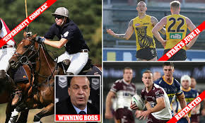 Mclachlan op de foto tijdens de inaugurele afl dameswedstrijd in februari 2017. Afl Boss Gillon Mclachlan Urged To Drop The Superiority Complex As The Nrl Bounces Ahead Daily Mail Online