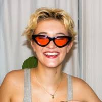 60+ profilů „Daus“