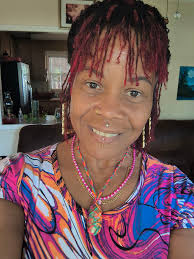 Hi all! I just wanted to introduce myself and share a photo I took.  Sobriety date 3/7/25 🌹🌹🌹🌹🌹