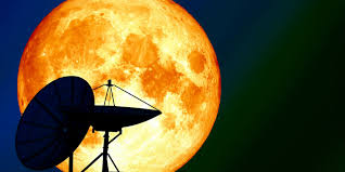 Secara umum, ada dua jenis gerhana: Gerhana Bulan Total Super Blood Moon Muncul Di Langit Indonesia 26 Mei 2021 Dream Co Id