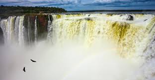 The water roars down a descent of 269 feet (82. Excursion A Las Cataratas Del Iguazu Lado Argentino Puerto Iguazu 101viajes