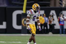 The 49ers can't rely on jaquiski tartt to stay healthy, as he has only played in 28 games over the last four seasons. F Dj1fr27obf1m