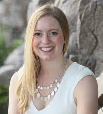 Leeann Warren's Instagram, Twitter & Facebook