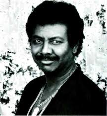 BLACK RADIO EXCLUSIVE