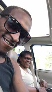 Gotta grab one or two every chance you get 😂😂😂 them hospital blankets  😂🫢🫢🤐🤐🤐 Shaneka Green