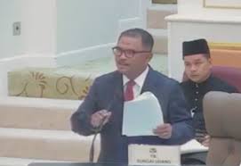 10 pagi | 16 november 2020 dewan undangan negeri sabah. Sila Duduk Saya Tak Benarkan Ketua Pembangkang Dihalang Baca Quran Sidang Dun Melaka Kecoh