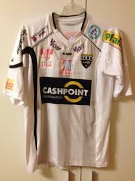 Hartberg enter the match with 1 wins, 0 draws, and a whopping 2 loses, currently sitting dead last (10) on the table. Sc Rheindorf Altach Exterieur Maillot De Foot 2013 2014 Sponsored By Cashpoint Sportwetten